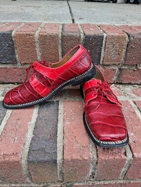 Gliders Men’s Red Croc-Embossed Slip-On Loafers